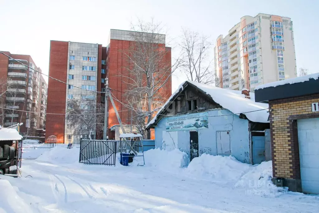 Помещение свободного назначения в Свердловская область, Екатеринбург ... - Фото 0