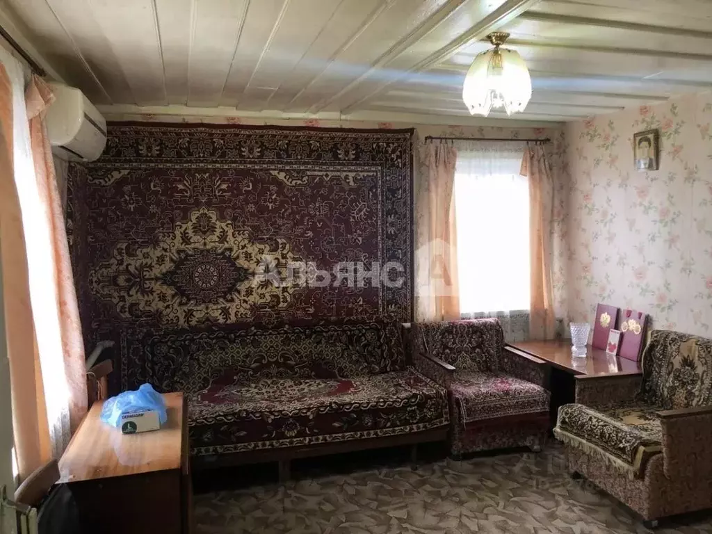 Дом в Ростовская область, Семикаракорский район, Кочетовская ст-ца ... - Фото 1