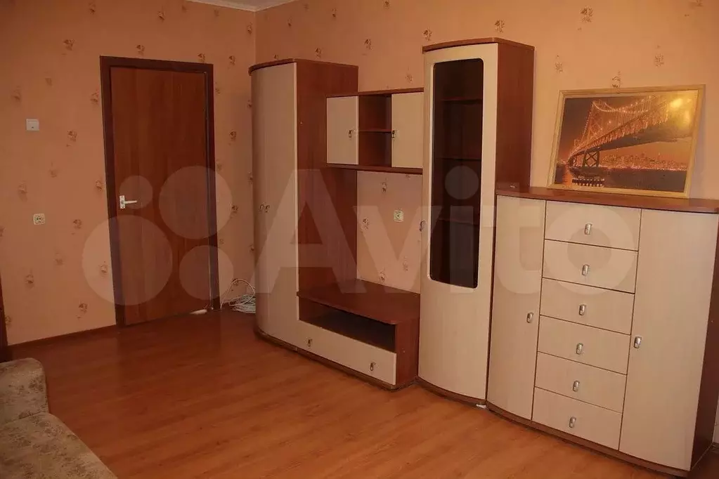 2-к. квартира, 56 м, 3/10 эт. - Фото 0