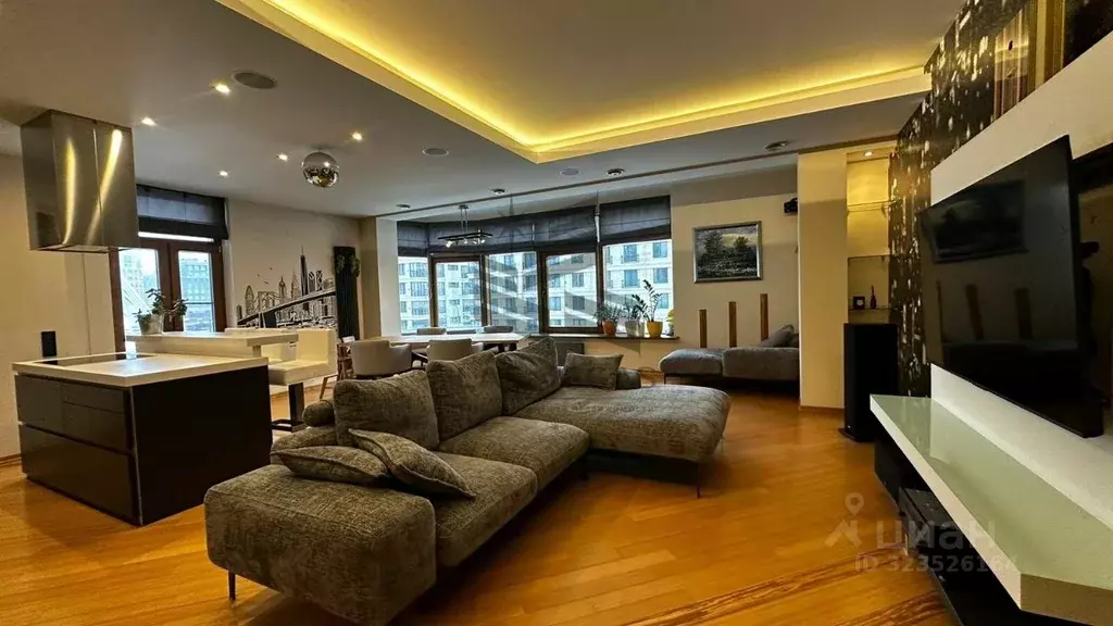 3-к кв. Санкт-Петербург Вязовая ул., 10 (146.0 м) - Фото 0