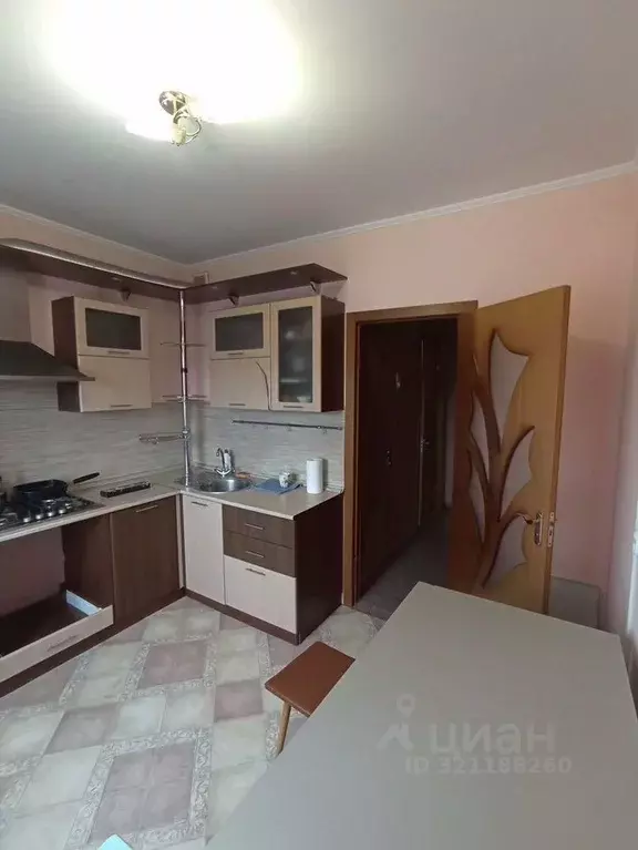 2-к кв. Белгородская область, Белгород 10-й мкр, ул. Спортивная, 10 ... - Фото 0