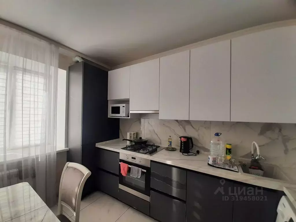 2-к кв. Курская область, Курск ул. Льва Толстого, 21 (71.0 м) - Фото 2