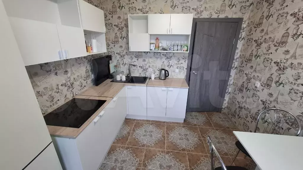 2-к. квартира, 70 м, 9/18 эт. - Фото 1