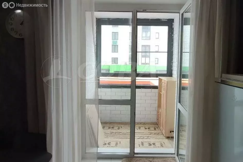 Квартира-студия: Тюмень, Полевая улица, 105к4 (33.5 м) - Фото 0