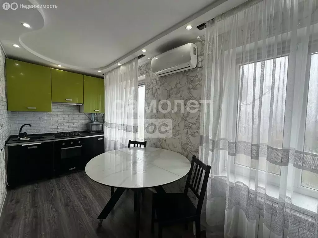 2-комнатная квартира: Тимашевск, улица Дзержинского, 37 (60.8 м) - Фото 1