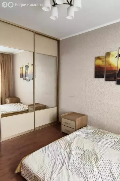 3-комнатная квартира: Казань, Вербная улица, 1А (85.5 м) - Фото 0