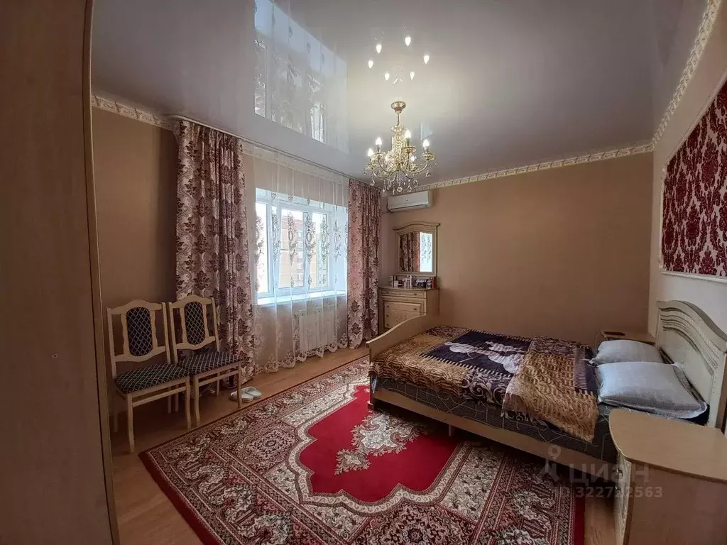 3-к кв. Астраханская область, Астрахань ул. Менжинского, 3 (106.1 м) - Фото 2