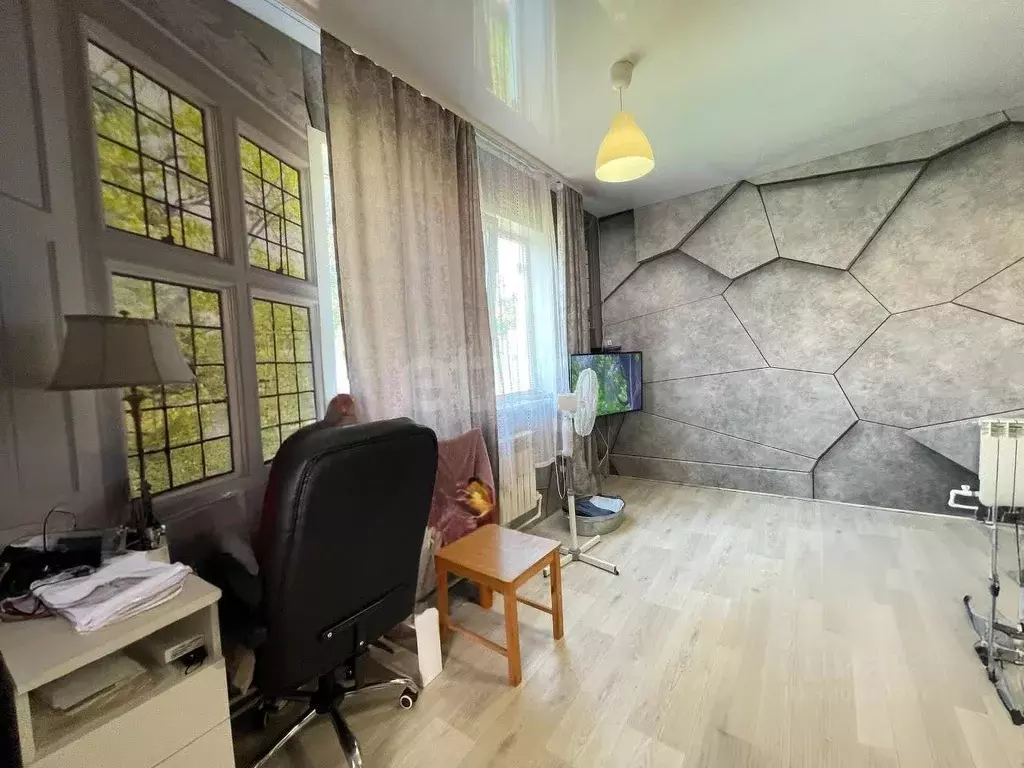 Дом в Калужская область, Ферзиковский район, Красный Городок с/пос, д. ... - Фото 1