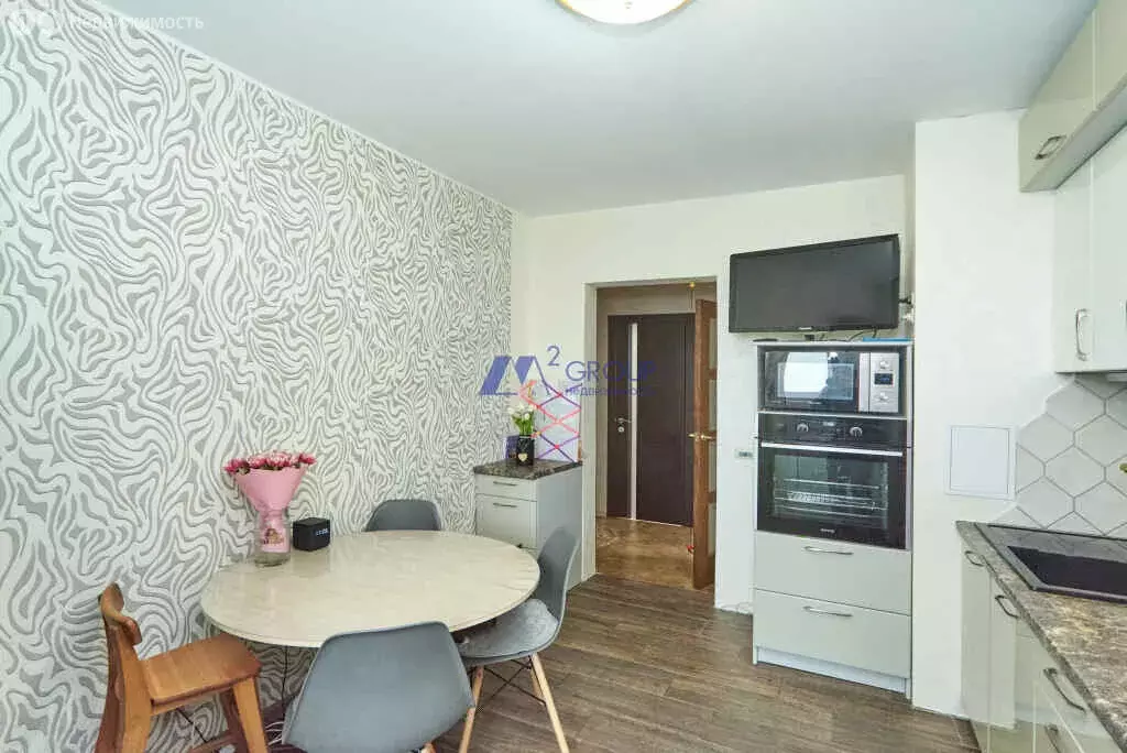 2-комнатная квартира: Ярославль, улица Ньютона, 9В (52 м) - Фото 1