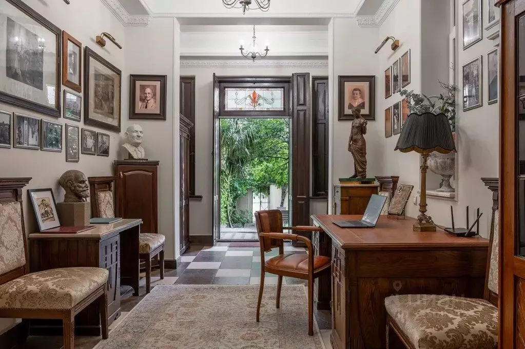 Дом в Краснодарский край, Сочи Центральный мкр, ул. Приморская, 4 (200 ... - Фото 2