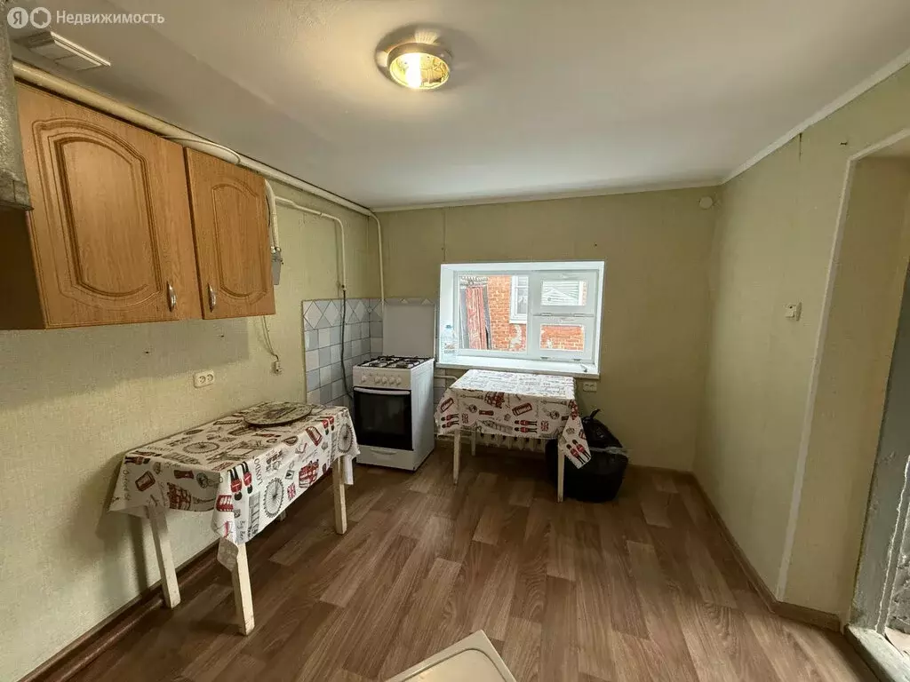 Дом в посёлок Комсомолец, Рабочая улица (61 м) - Фото 0