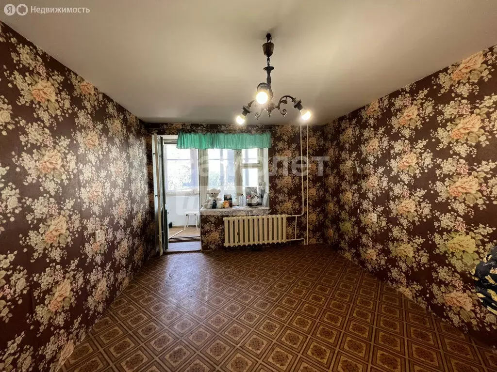 3-комнатная квартира: Киров, улица Ленина, 165 (60 м) - Фото 1