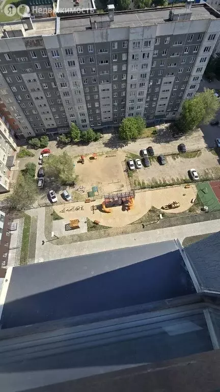 3-комнатная квартира: Курган, жилой район Заозёрный, 1-й микрорайон, ... - Фото 2