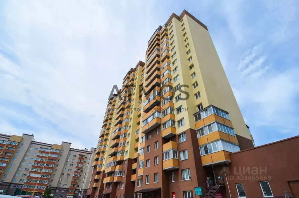 3-к кв. Новосибирская область, Новосибирск ул. Виктора Уса, 1/1 (78.22 ... - Фото 1