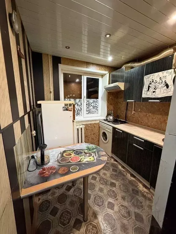 2-к кв. Ленинградская область, Кириши просп. Героев, 6 (44.0 м) - Фото 1