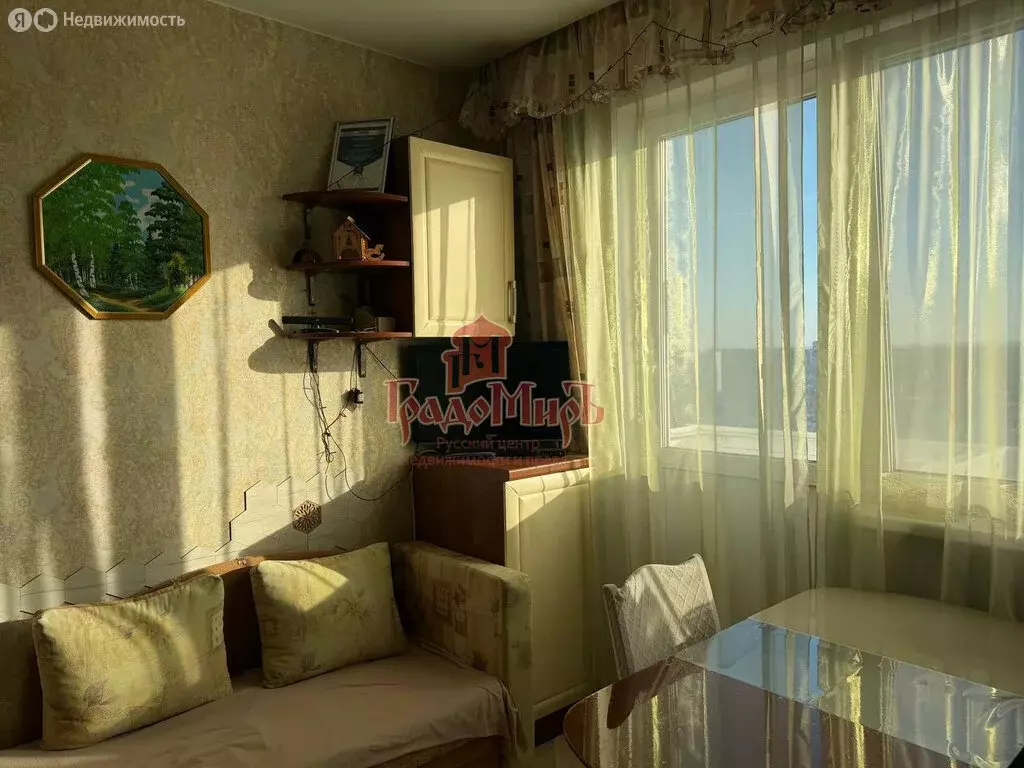 1-комнатная квартира: Лобня, улица Жирохова, 3 (48 м) - Фото 1