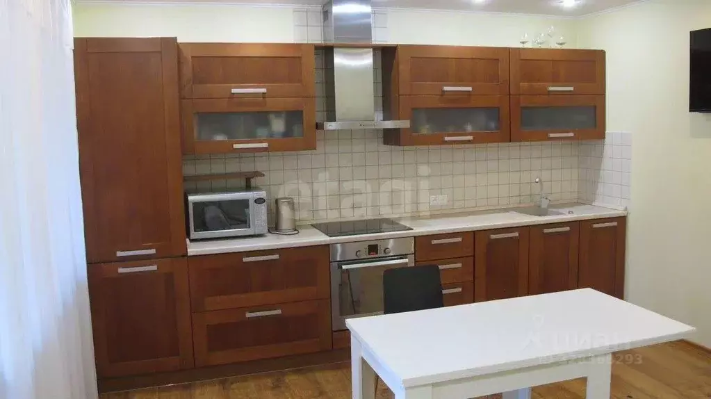 2-к кв. Алтайский край, Новоалтайск ул. Космонавтов, 8А (80.0 м) - Фото 1