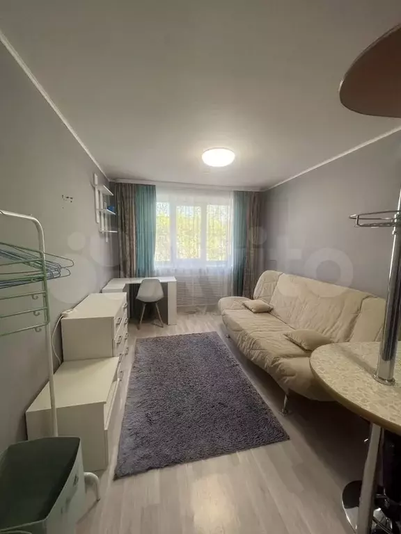 Комната 16,7 м в 9-к., 5/5 эт. - Фото 1