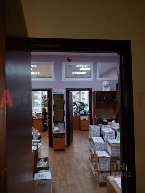 Офис в Татарстан, Казань ул. Космонавтов, 39а (32 м) - Фото 1