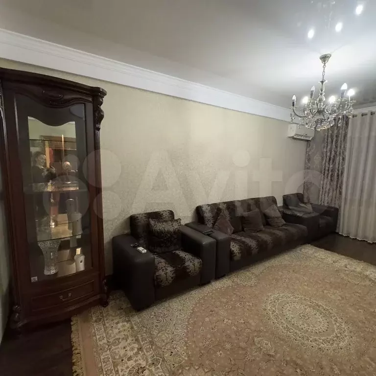2-к. квартира, 60 м, 5/5 эт. - Фото 0