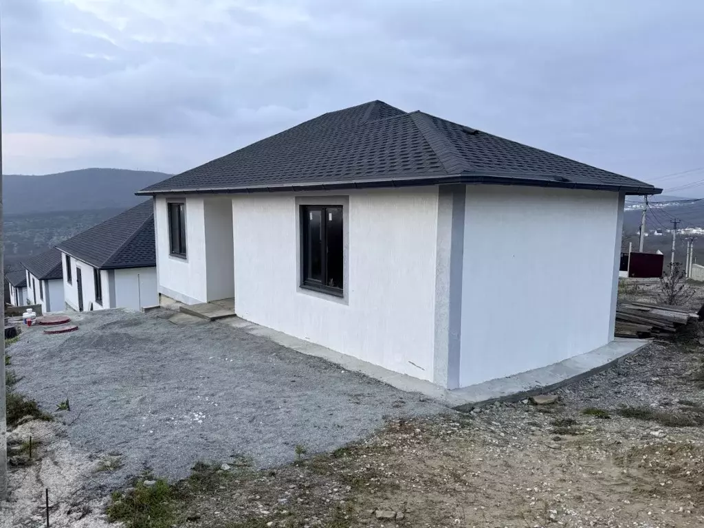 Дом в Краснодарский край, Новороссийск городской округ, с. Васильевка  ... - Фото 1