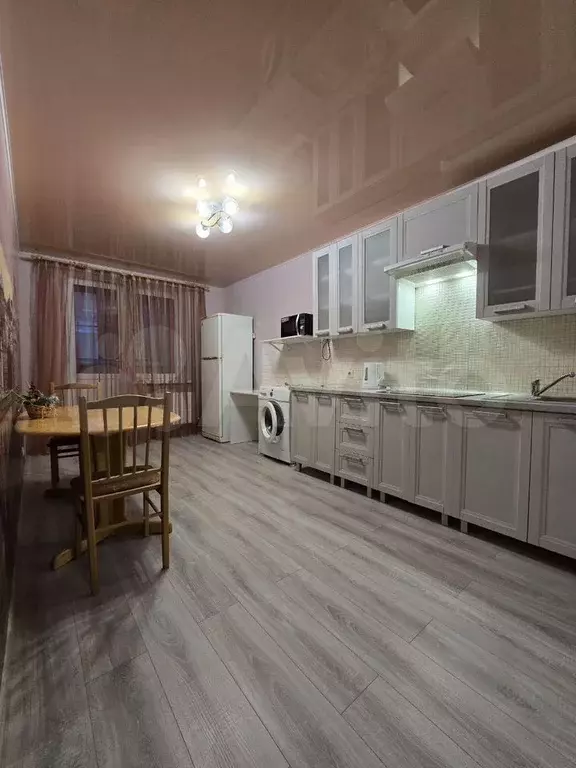 1-к. квартира, 41,8 м, 14/17 эт. - Фото 1