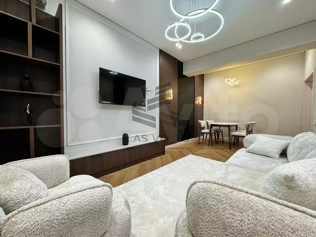 3-к. квартира, 80 м, 4/7 эт. - Фото 0