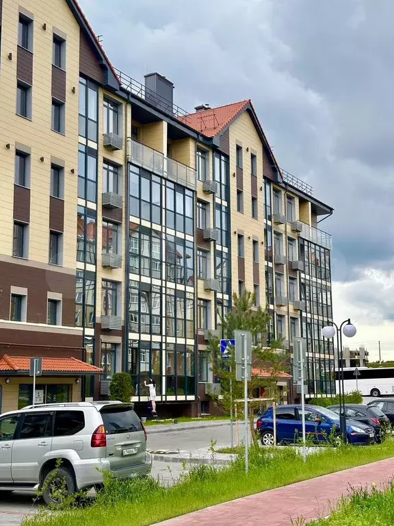 1-к. квартира, 40 м, 4/7 эт. - Фото 0
