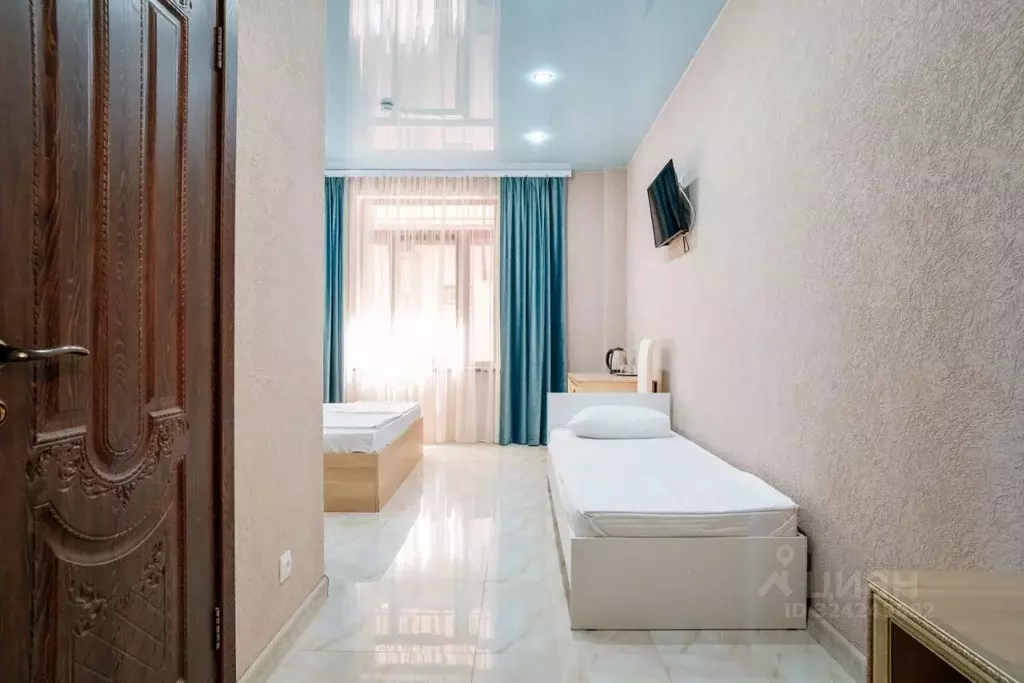 Комната Краснодарский край, Сочи Адлер жилрайон, ул. Ульянова, 31/1 ... - Фото 1