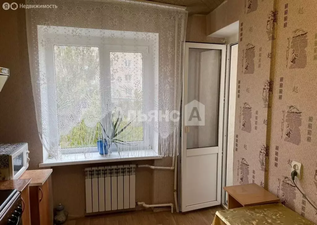 3-комнатная квартира: Белая Калитва, улица Машиностроителей, 30 (60.3 ... - Фото 2