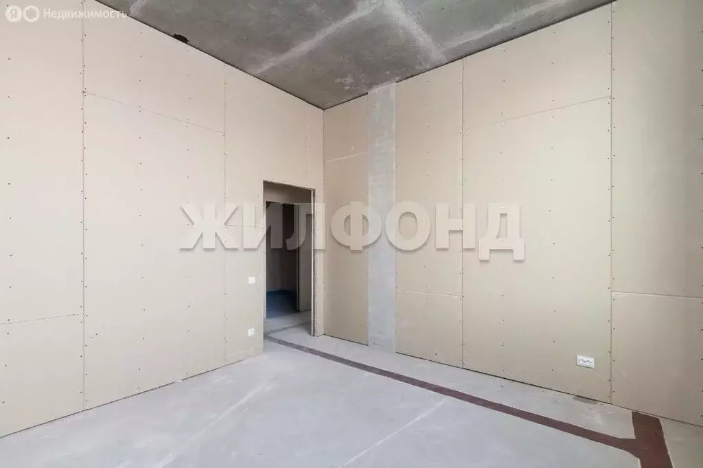 5-комнатная квартира: Новосибирск, улица Добролюбова, 4 (126.8 м) - Фото 1