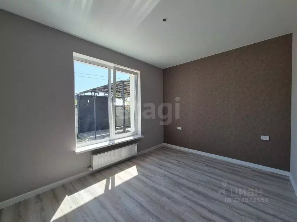 Дом в Крым, Симферопольский район, с. Мирное  (102 м) - Фото 1