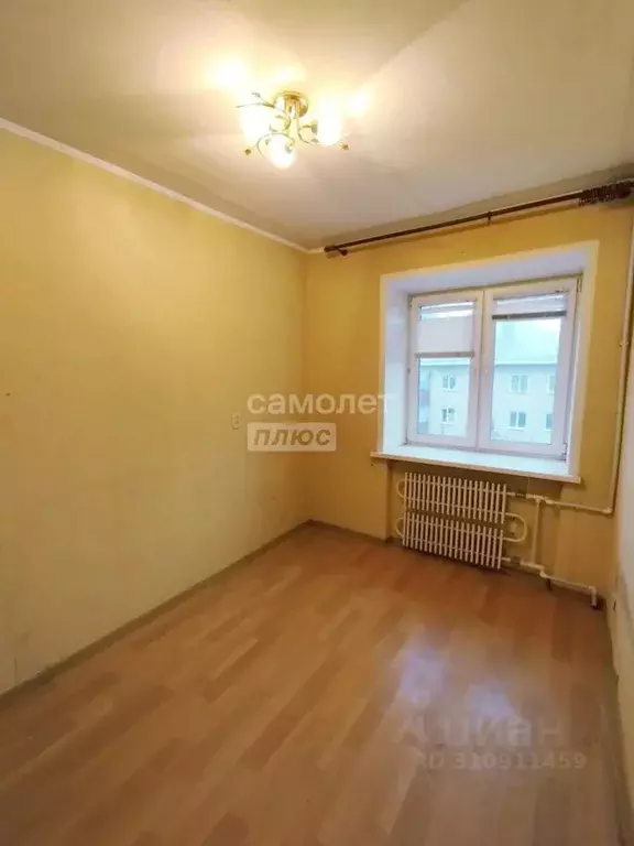 4-к кв. Липецкая область, Липецк ул. 40 лет Октября, 33Б (61.5 м) - Фото 0