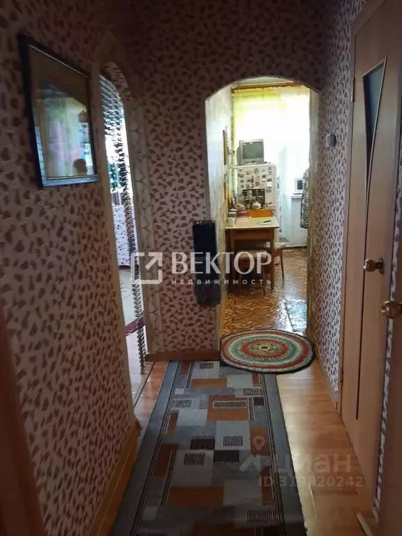 2-к кв. Костромская область, Макарьев 23-й мкр, 3 (37.8 м) - Фото 0