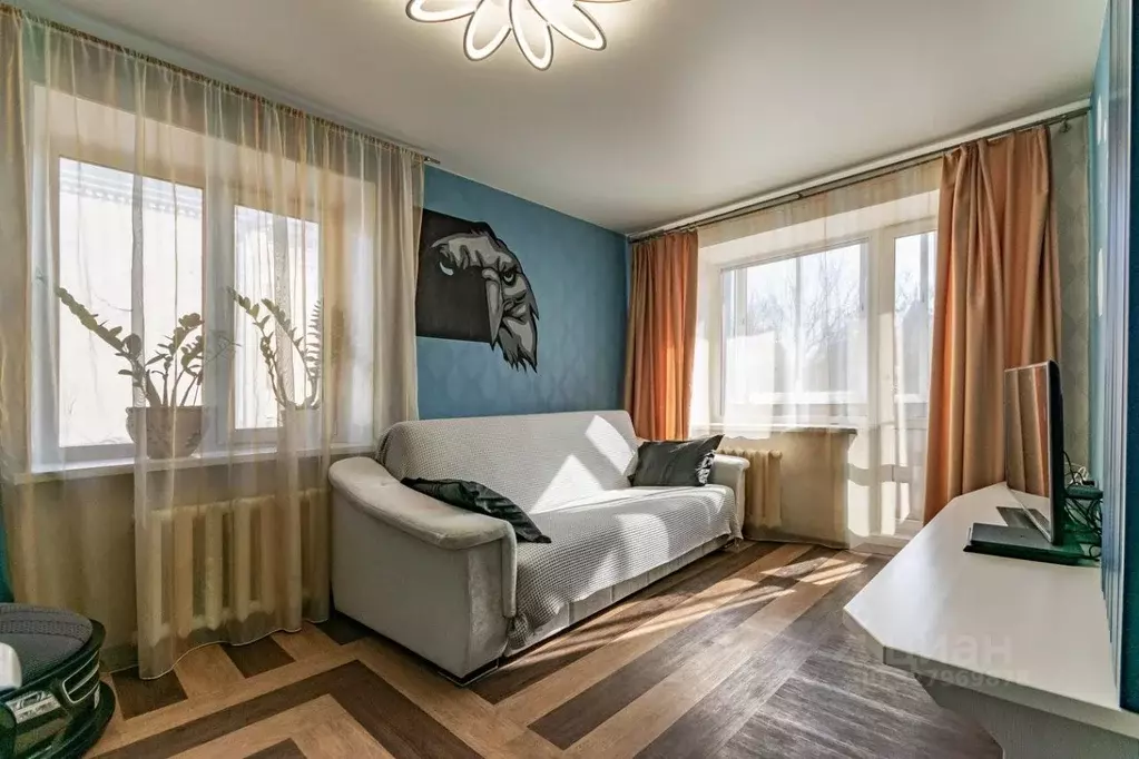 1-к кв. Свердловская область, Екатеринбург ул. Фурманова, 55 (31.3 м) - Фото 2