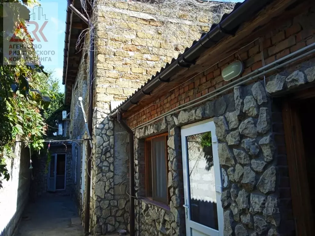 Дом в Крым, Феодосия пер. Краснофлотский, 2 (145 м) - Фото 0