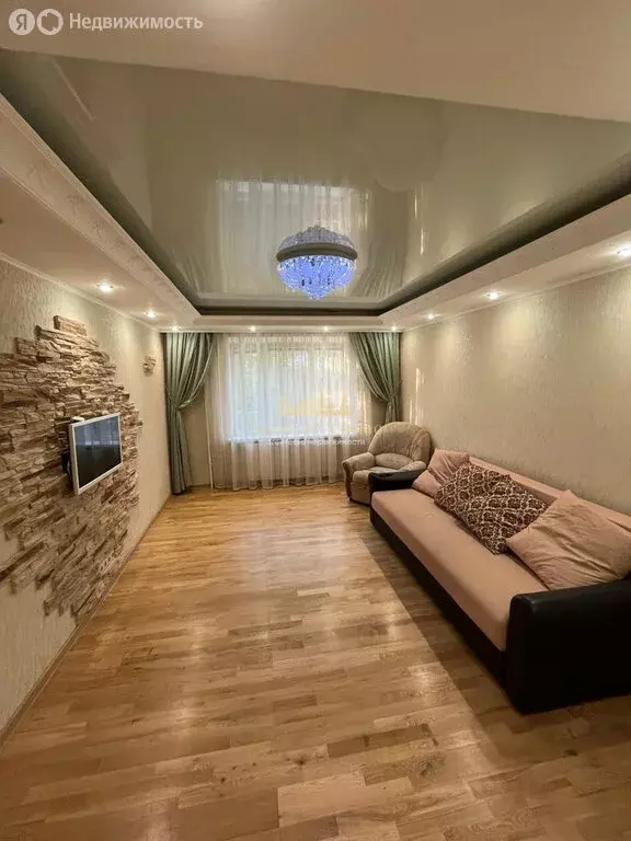 3-комнатная квартира: Казань, Дубравная улица, 49А (64.9 м) - Фото 1