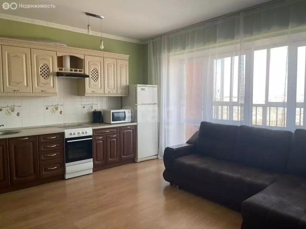 Квартира-студия: Иркутск, проезд Юрия Тена, 17 (40 м) - Фото 2