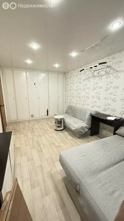 1-комнатная квартира: Псков, Стахановская улица, 8 (33 м) - Фото 1