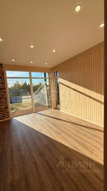 Дом в Ленинградская область, Выборгский район, Красносельское с/пос, ... - Фото 1