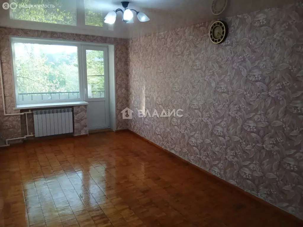 3-комнатная квартира: Волгоград, улица Ломакина, 25 (56.1 м) - Фото 0