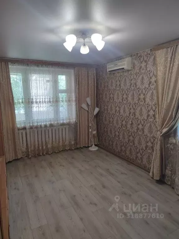 2-к кв. Волгоградская область, Волгоград ул. Строителей, 11 (47.4 м) - Фото 0