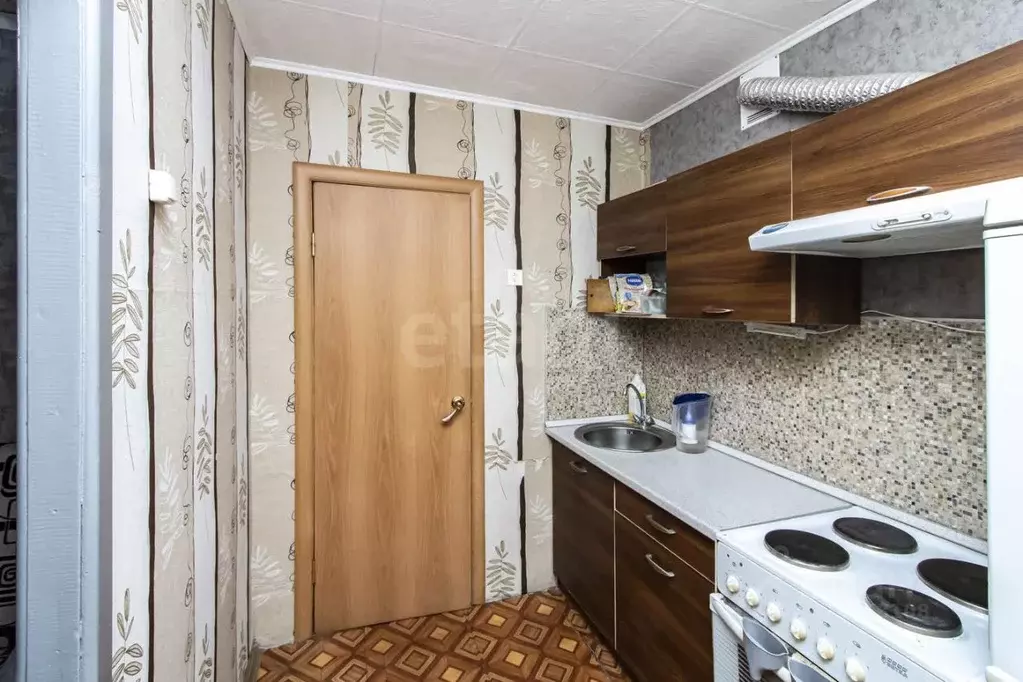 Комната Тюменская область, Тюмень ул. Республики, 248 (33.1 м) - Фото 2