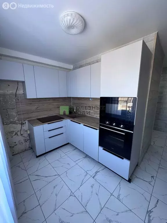 3-комнатная квартира: Ижевск, улица Воровского, 117 (53.5 м) - Фото 1