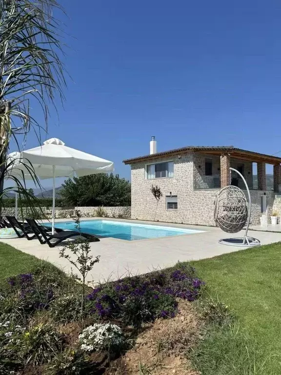 Дом в Краснодарский край, Сочи Каспийская ул., 60Г (90 м) - Фото 1