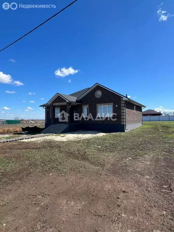 Дом в село Стрелецкое, улица Клавкиной (140 м) - Фото 2