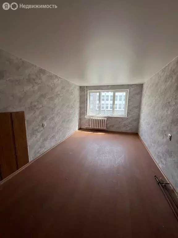1к в 9-комнатной квартире (18 м) - Фото 0