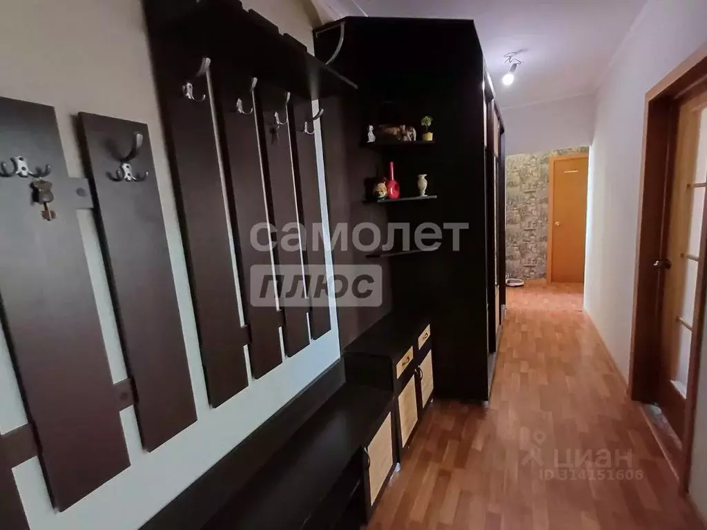 3-к кв. Курская область, Курск просп. Победы, 32 (76.8 м) - Фото 1