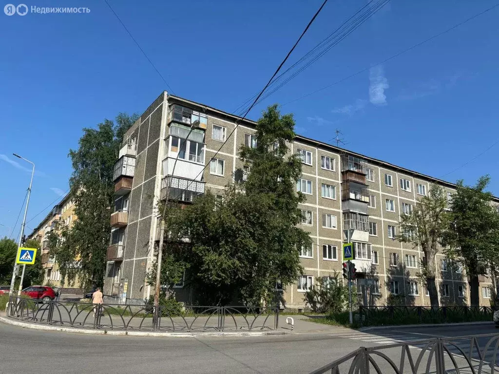 1-комнатная квартира: Полевской, улица Декабристов, 1 (25.6 м) - Фото 0