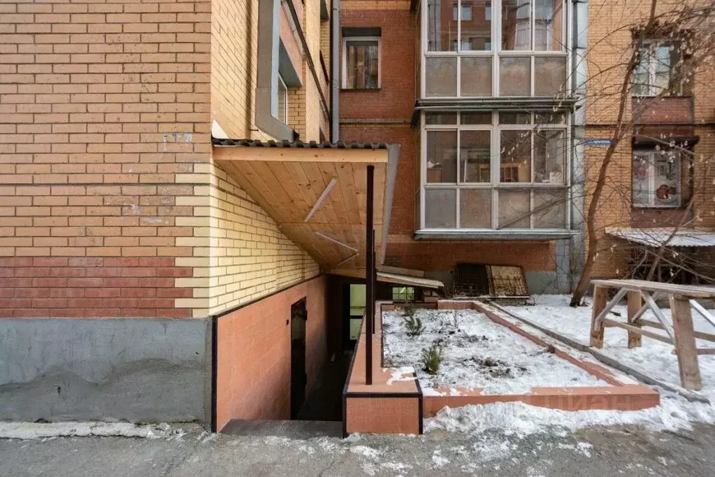 Помещение свободного назначения в Иркутская область, Иркутск Крылатый ... - Фото 1